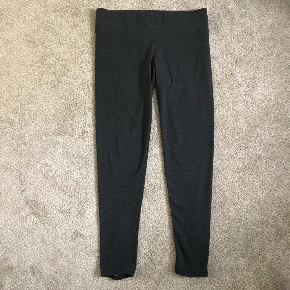 Victoria’s Secret Gray Skinny Leggings Crisscross Ankle Cutout